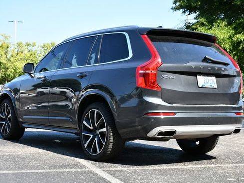 Used 2021 Volvo XC90 T6 Momentum w/ Advanced Package AWD/4WD image 5