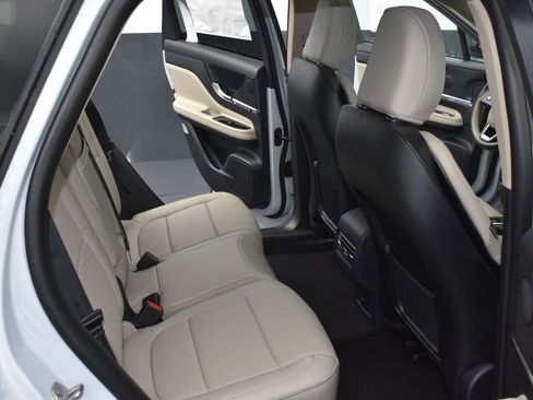 New 2025 Lincoln Corsair Grand Touring w/ Jet Appearance Package image 13