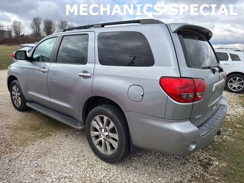 Used 2010 Toyota Sequoia Limited image 8
