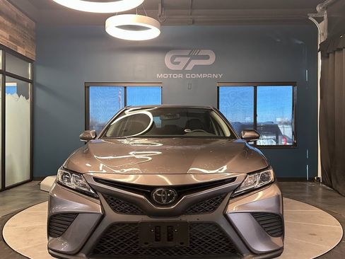 Used 2020 Toyota Camry SE w/ Convenience Package image 8