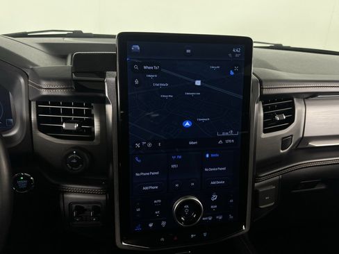 Used 2023 Ford Expedition Max Platinum image 17