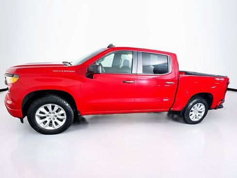 Used 2023 Chevrolet Silverado 1500 Custom image 8