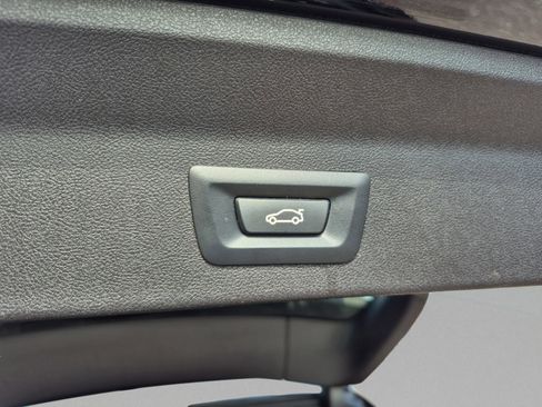 Used 2019 BMW X3 sDrive30i w/ Driving Assistance Package RWD image 10