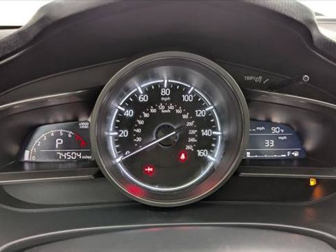 Used 2018 MAZDA MAZDA3 Sport FWD image 23