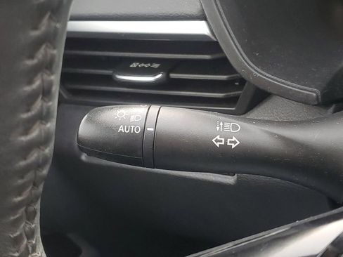 Used 2022 Nissan Altima 2.5 SV w/ SV Premium Package image 18