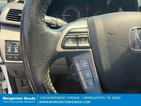 Used 2016 Honda Odyssey Touring Elite image 12