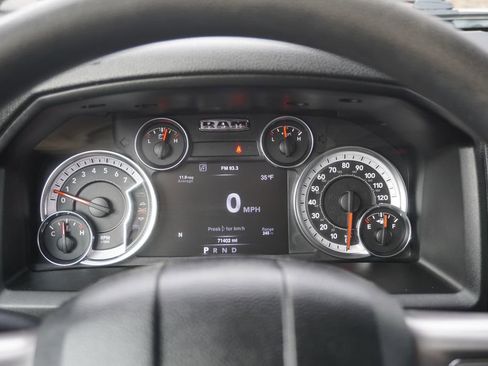 Used 2022 RAM 1500 Classic SLT w/ Electronics Group image 20