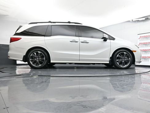Used 2023 Honda Odyssey Elite image 48
