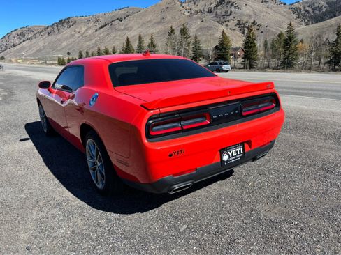 Used 2021 Dodge Challenger SXT w/ Plus Package image 6