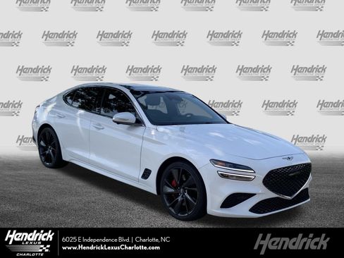 Used 2022 Genesis G70 3.3T RWD image 1