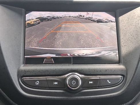 Used 2023 Chevrolet TrailBlazer LT FWD image 31