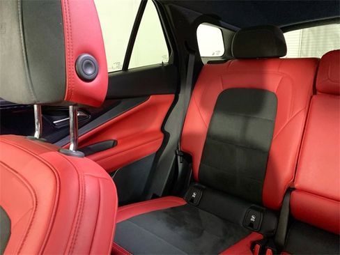 Used 2024 Chevrolet Blazer EV RS image 12