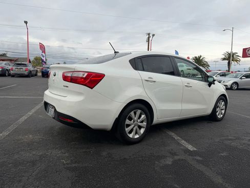Used 2013 Kia Rio EX w/ Convenience Pkg image 6