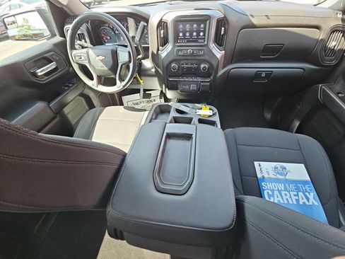 Used 2021 Chevrolet Silverado 1500 Custom AWD/4WD image 22