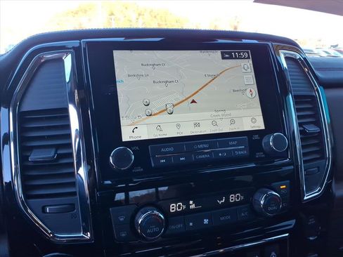 Certified 2021 Nissan Titan Platinum Reserve w/ Moonroof Package image 11