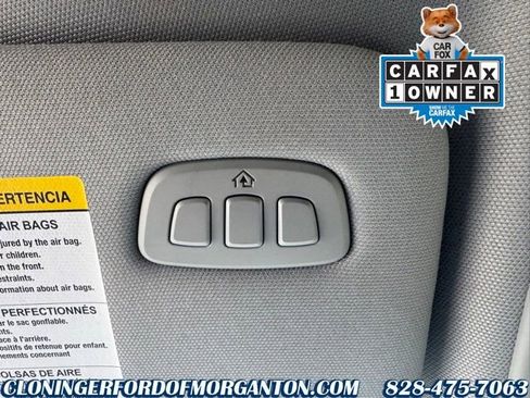 Used 2023 Ford Explorer Limited image 34