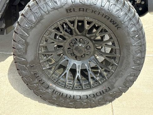Used 2022 Jeep Gladiator Mojave AWD/4WD image 7