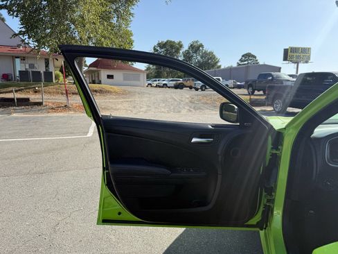 Used 2023 Dodge Charger R/T w/ Daytona Edition Group RWD image 23