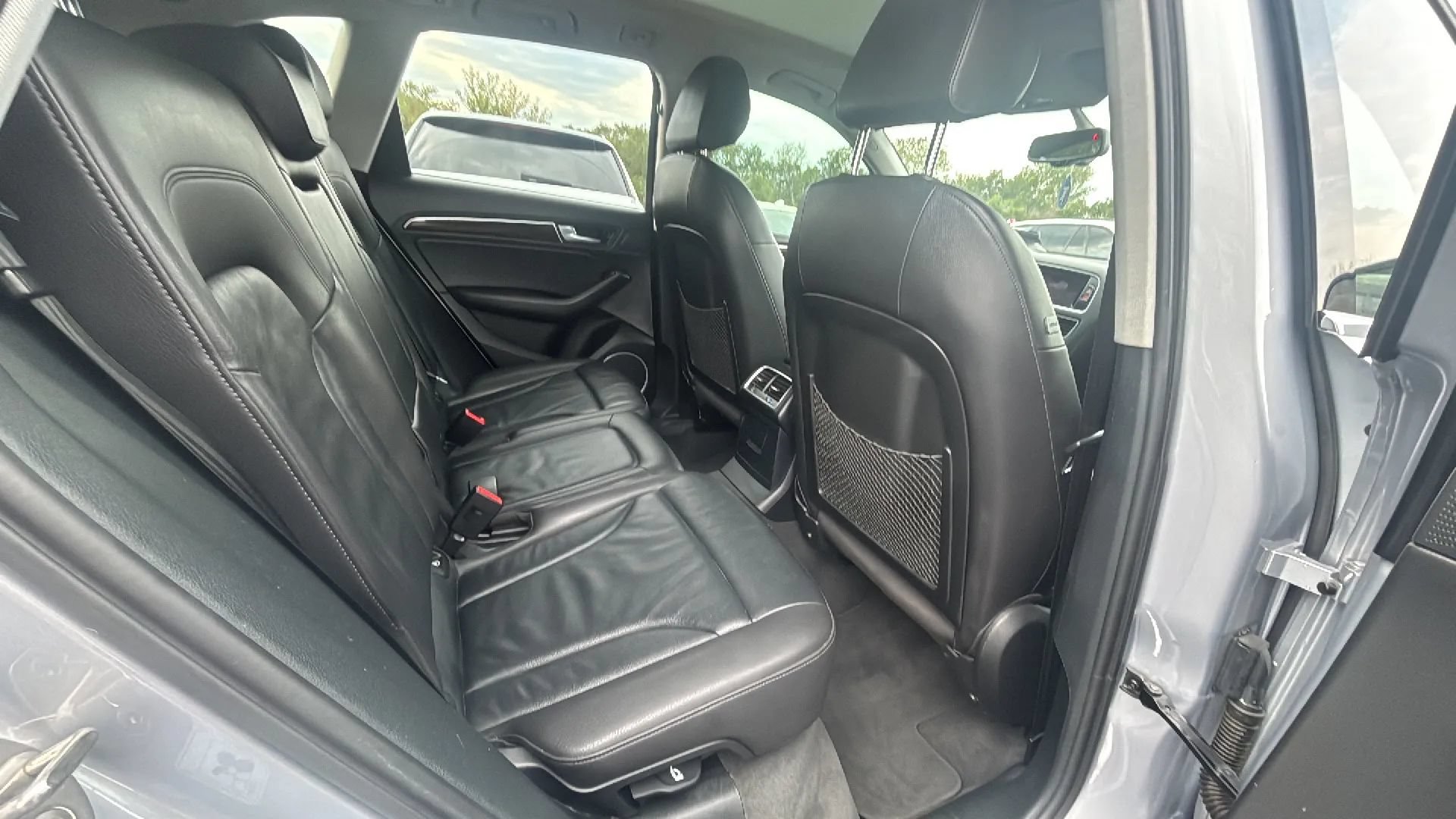 Used 2016 Audi Q5 2.0T Premium Plus w/ Technology Package AWD/4WD image 11