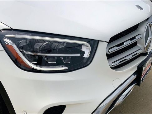 Used 2022 Mercedes-Benz GLC 300 4MATIC w/ Premium Package Lite image 35