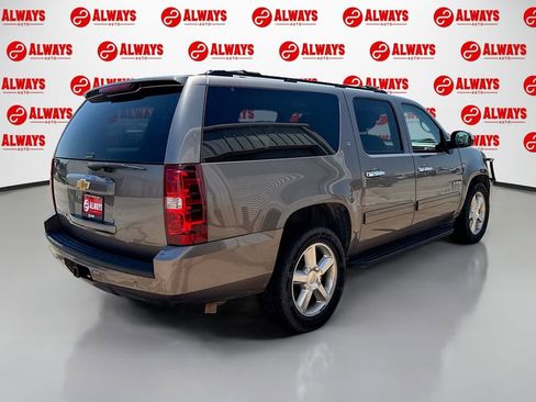 Used 2014 Chevrolet Suburban LT w/ Texas Edition RWD image 3