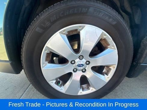 Used 2012 Subaru Outback 2.5i Limited w/ Moonroof Pkg AWD/4WD image 9