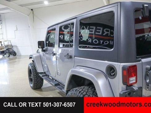 Used 2013 Jeep Wrangler Unlimited Sahara w/ Connectivity Group AWD/4WD image 35