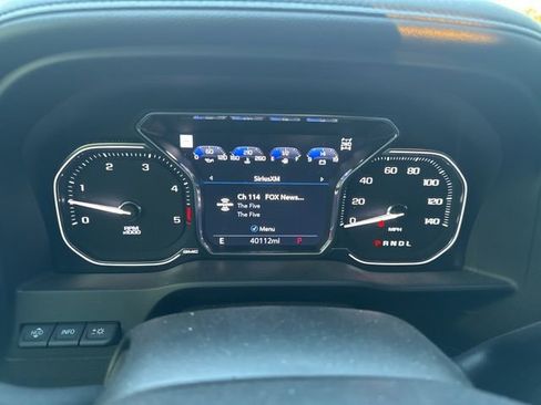 Used 2021 GMC Sierra 2500 Denali w/ Denali Black Diamond Edition image 12