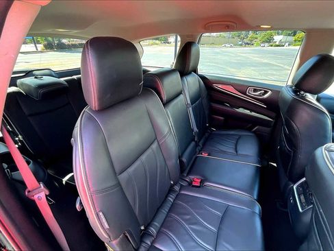 Used 2019 INFINITI QX60 Luxe w/ Essential Package image 19