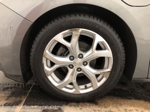 Used 2017 Chevrolet Volt Premier w/ Driver Confidence II Package image 22