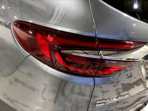 Used 2021 Buick Enclave Essence w/ Sound and Sites Package image 28