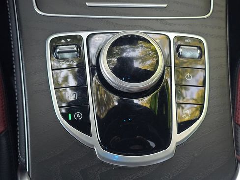 Used 2019 Mercedes-Benz GLC 300 4MATIC Coupe image 33