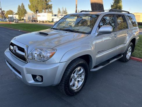 Used 2006 Toyota 4Runner SR5 image 6
