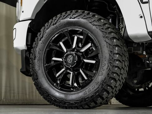 Used 2024 Ford F350 Limited w/ FX4 Off-Road Package AWD/4WD image 58