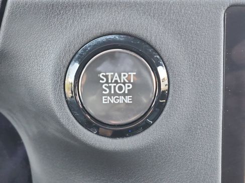 Used 2025 Lexus GX 550 w/ Cold Area Package AWD/4WD image 28