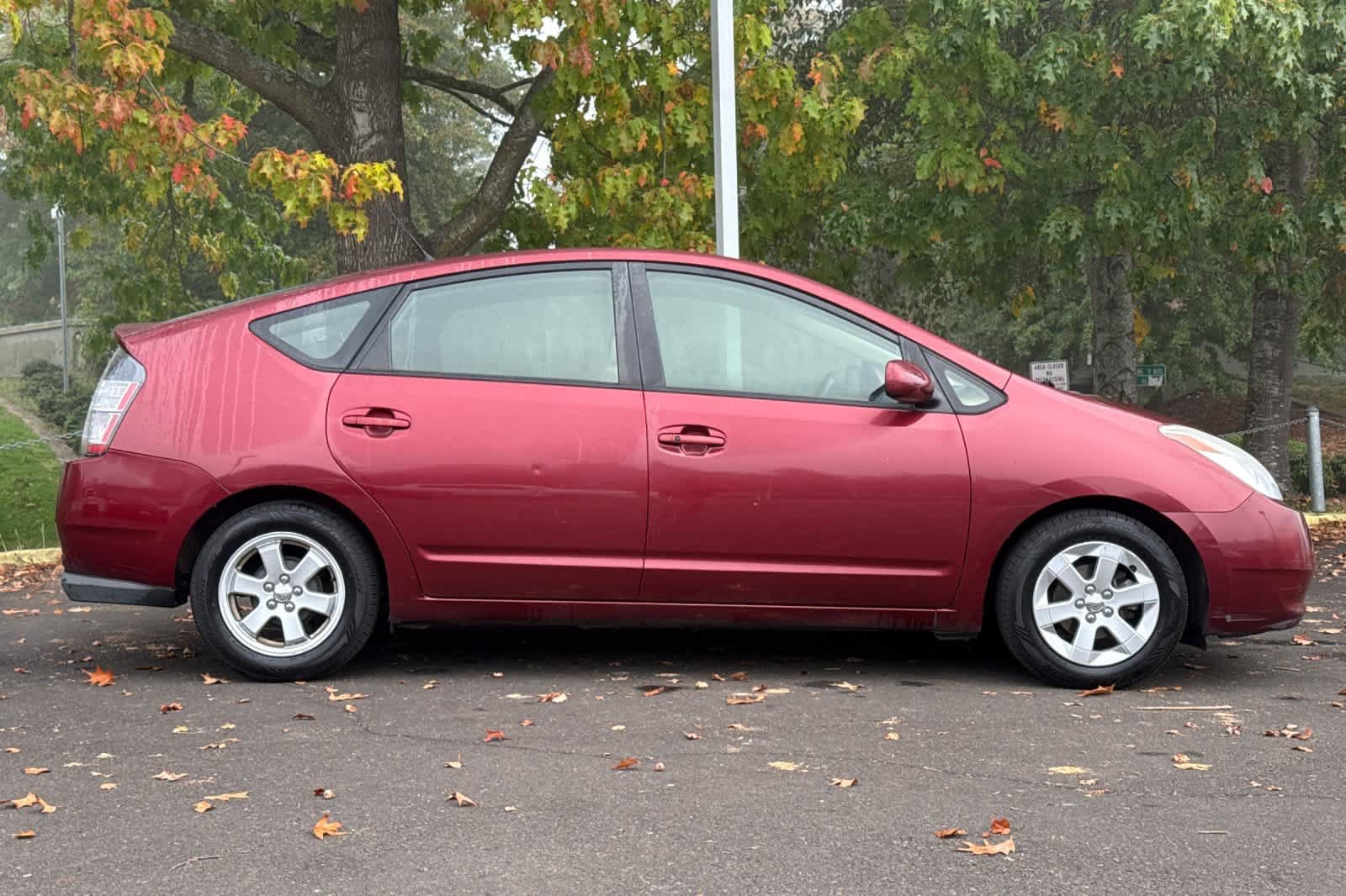 Used 2005 Toyota Prius FWD image 8
