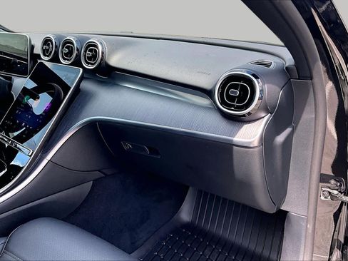 Certified 2025 Mercedes-Benz C 300 Sedan image 19