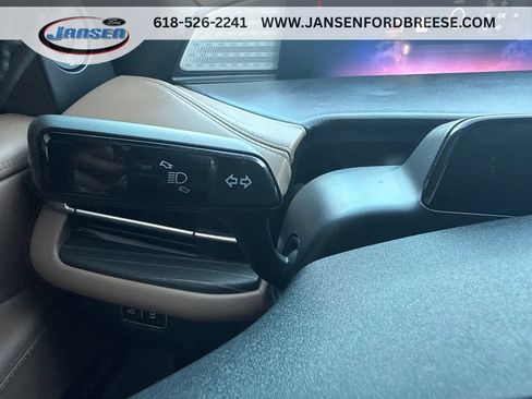 Used 2026 Lincoln Navigator Black Label AWD/4WD image 21