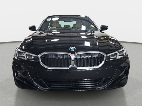 Certified 2025 BMW 330i Sedan w/ Premium Package image 2