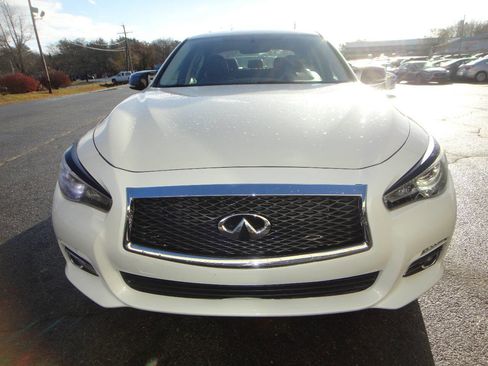 Used 2016 INFINITI Q50 Premium w/ 2.0T Premium Plus Package image 2
