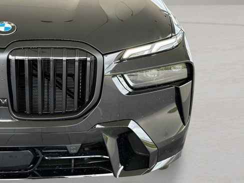 Used 2026 BMW X7 xDrive40i w/ M Sport Package image 4