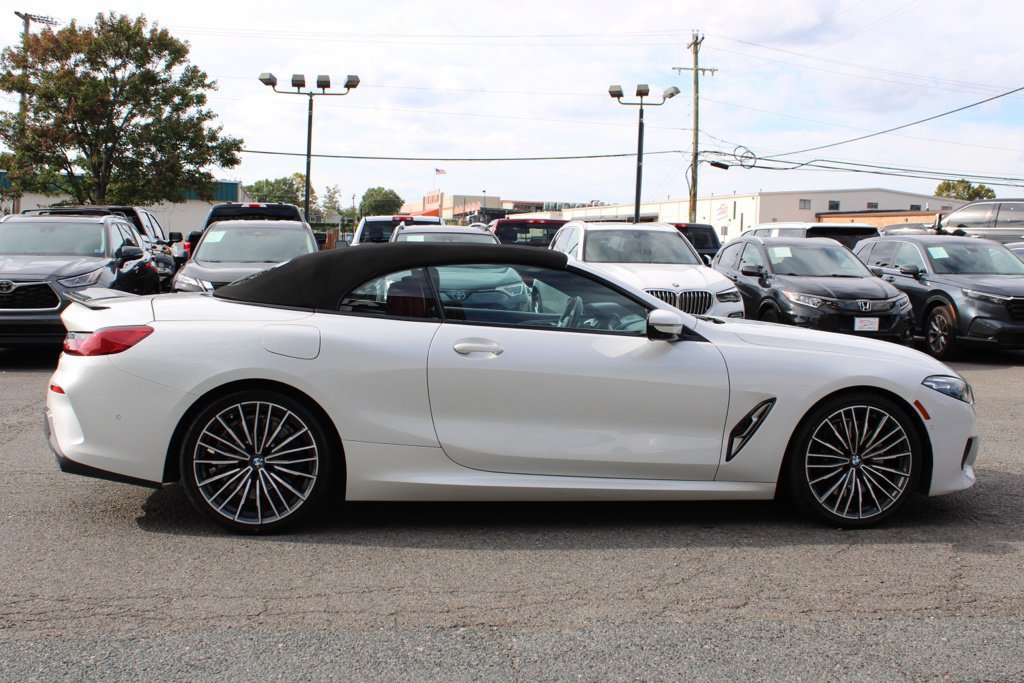 Used 2022 BMW 840i xDrive Convertible AWD/4WD image 8