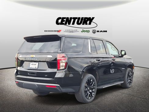 Used 2023 Chevrolet Tahoe LT w/ LT Signature Package image 4