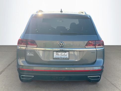 Used 2023 Volkswagen Atlas SEL AWD/4WD image 5