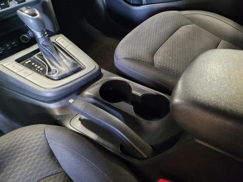 Used 2019 Hyundai Elantra Value Edition w/ Cargo Package image 26