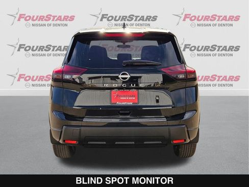 New 2026 Nissan Rogue SV FWD image 5