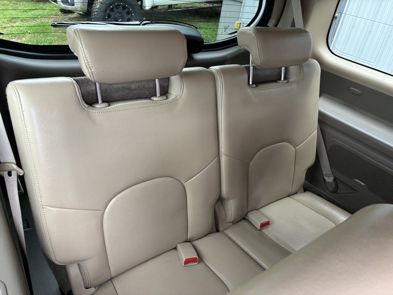 Used 2010 Nissan Pathfinder LE w/ Navigation Pkg AWD/4WD image 18