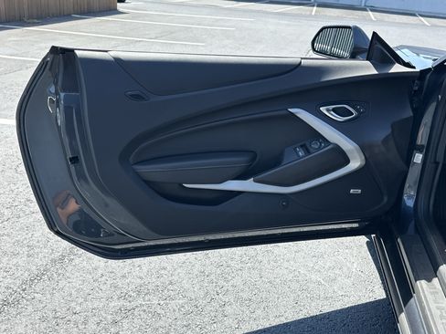 Used 2022 Chevrolet Camaro LT w/ RS Package RWD image 10