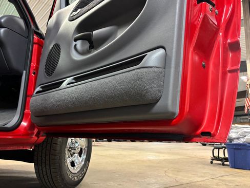 Used 1998 Dodge Ram 1500 Truck 2WD Quad Cab image 23