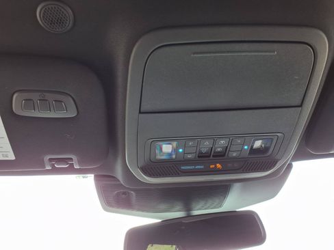 Used 2023 Ford Explorer ST w/ Equipment Group 401A AWD/4WD image 18